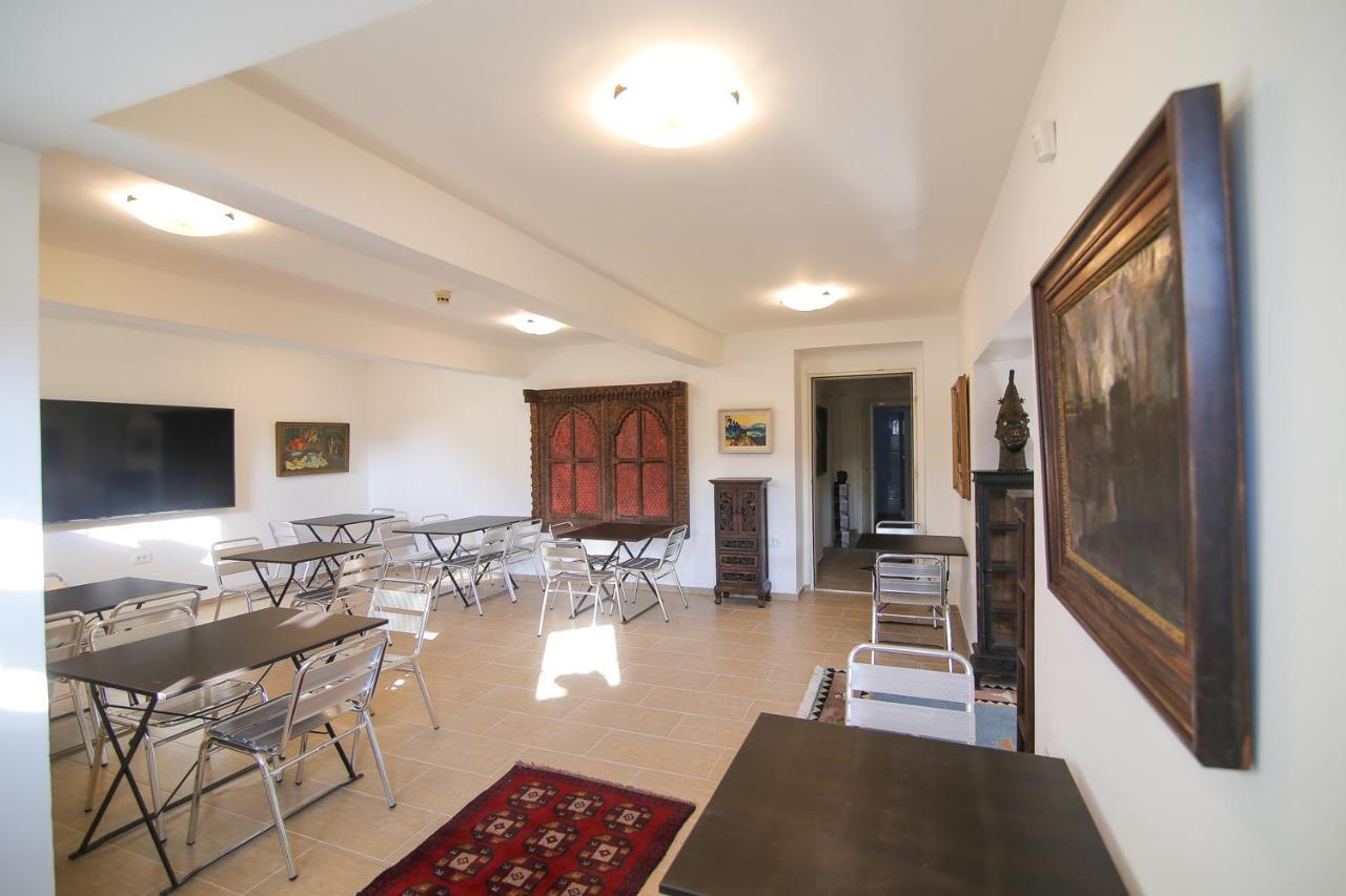 Hotel Vila Katrca Ljubljana Extérieur photo
