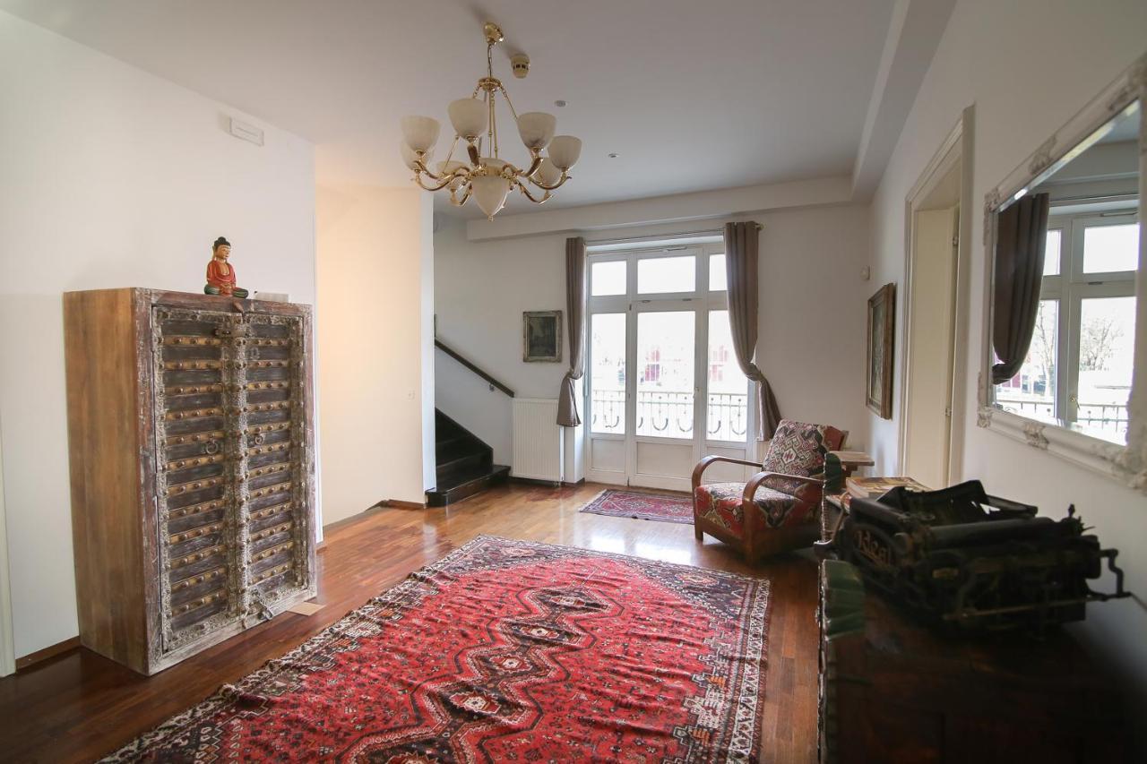 Hotel Vila Katrca Ljubljana Extérieur photo
