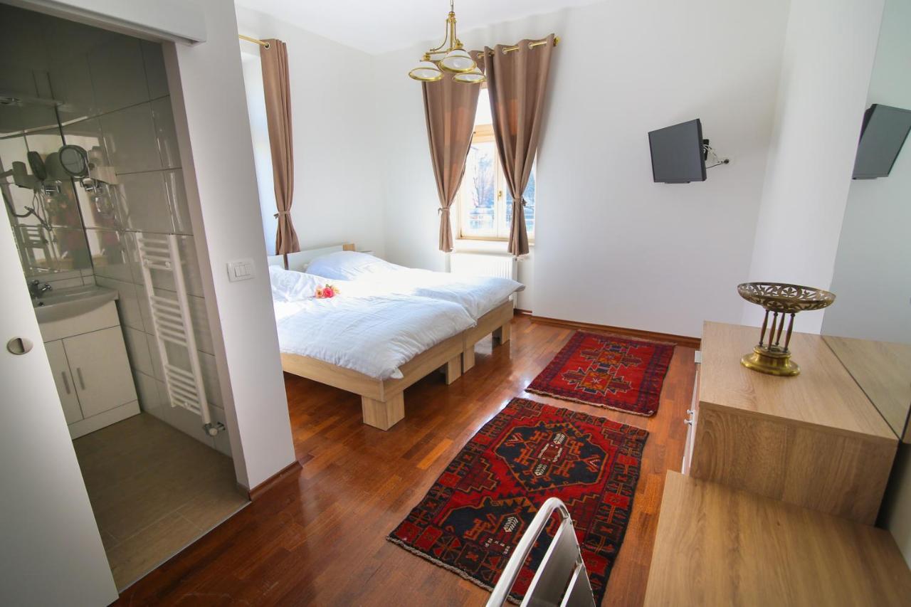 Hotel Vila Katrca Ljubljana Extérieur photo