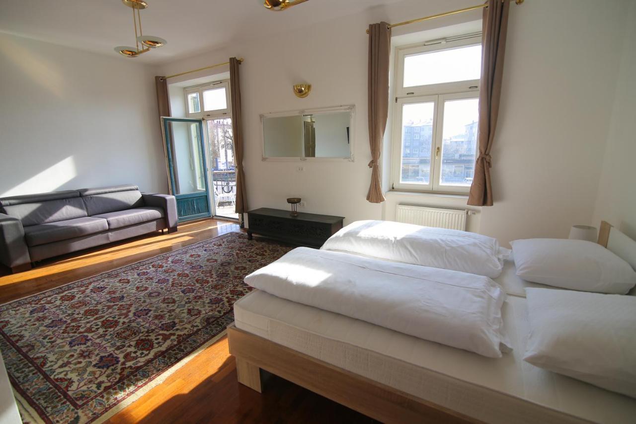 Hotel Vila Katrca Ljubljana Extérieur photo